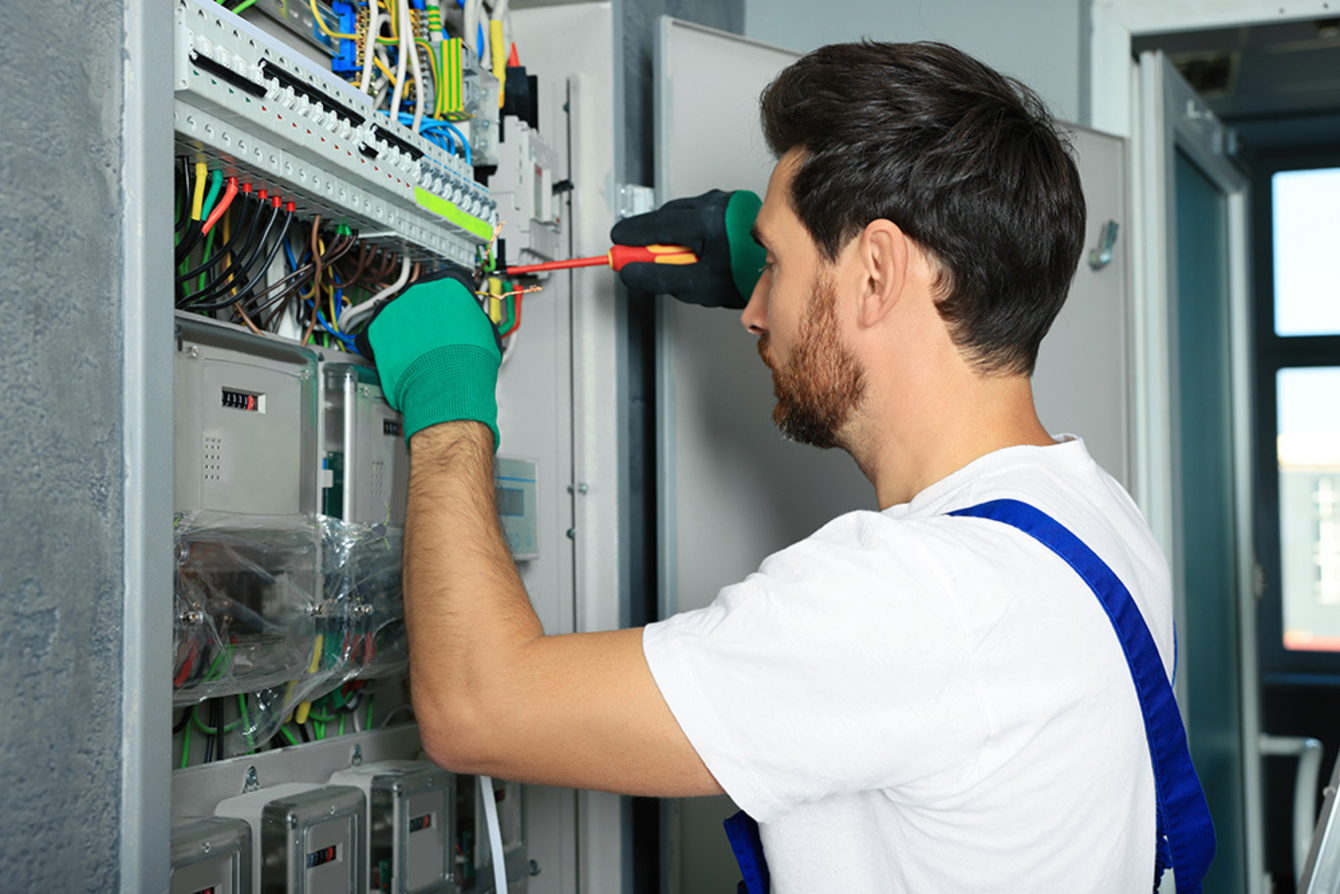 Nieder­spannungs­anlagen bei EA-Elektrotechnik GBR in Heppenheim